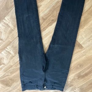 American Eagle Black Skinny Jeans